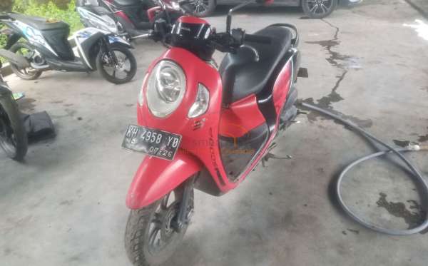 HONDA SCOOPY CW