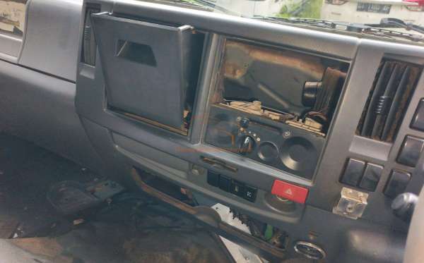 ISUZU  FVZ34 U