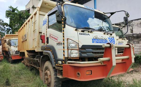 ISUZU  FVZ34 U