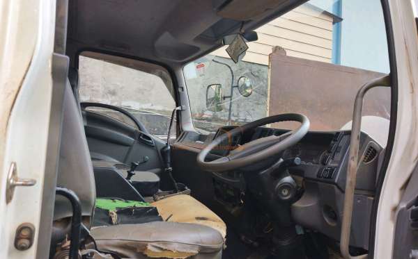 ISUZU  FVZ34 U