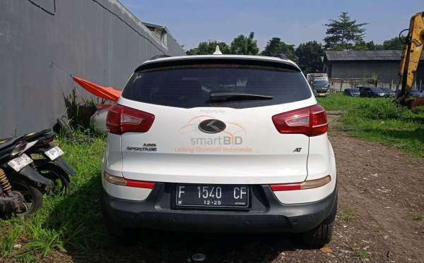 KIA SPORTAGE 20 EX AT