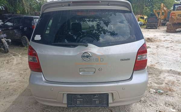 NISSAN GRAND LIVINA