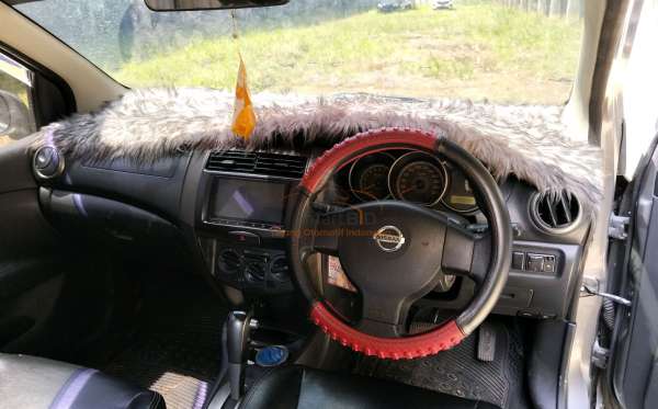 NISSAN LIVINA X-GEAR