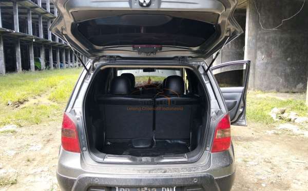 NISSAN LIVINA X-GEAR