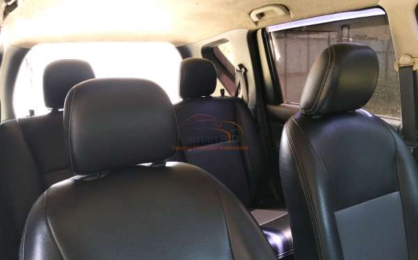 NISSAN LIVINA X-GEAR