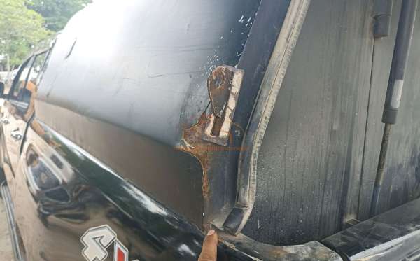 TOYOTA  HILUX  2.4G DC 4X4