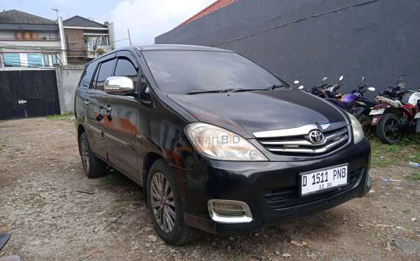 TOYOTA INNOVA G DIESEL