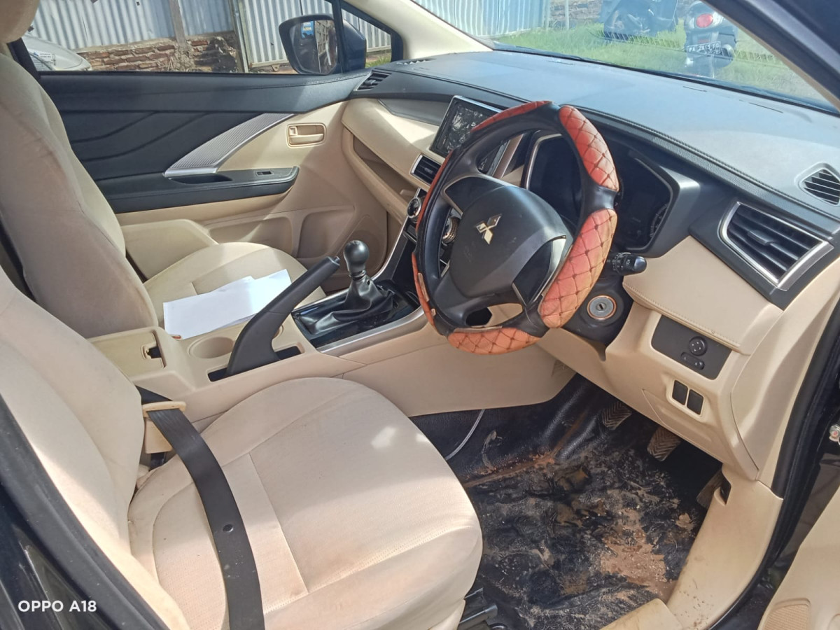 MITSUBISHI XPANDER  GLS