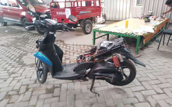 YAMAHA MIO J CW
