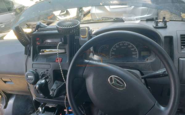 DAIHATSU GRAN MAX