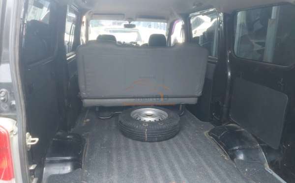 DAIHATSU GRAN MAX
