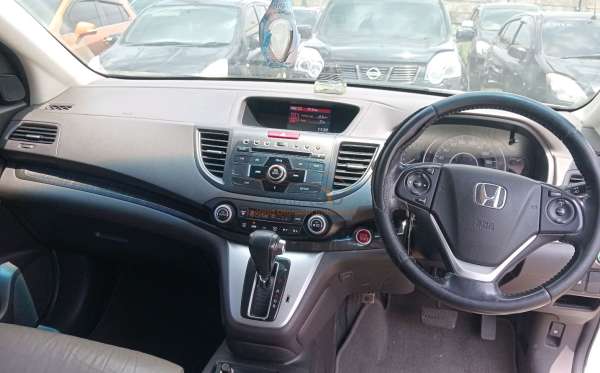 HONDA  CR-V  RM3 2WD 2.4