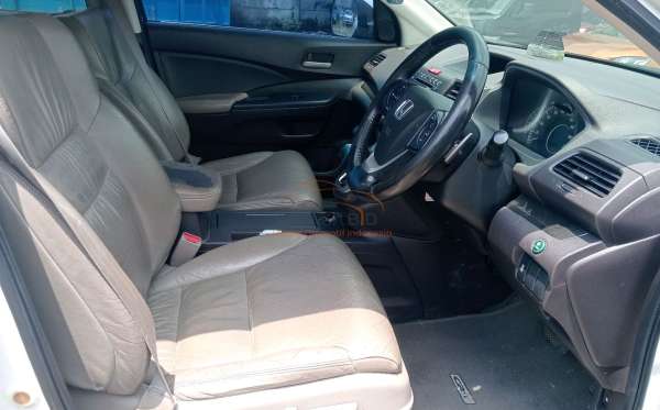 HONDA  CR-V  RM3 2WD 2.4