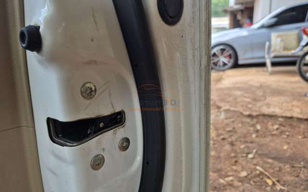 HONDA  MOBILIO  DD4 1.5E