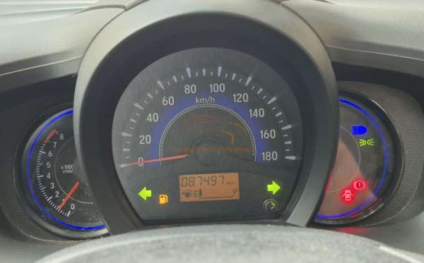 HONDA  MOBILIO  DD4 1.5E