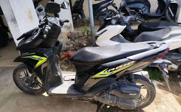 HONDA  VARIO 125
