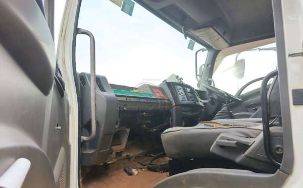 ISUZU  FVZ34 U