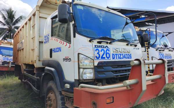 ISUZU  FVZ34 U