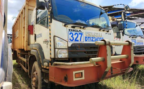 ISUZU  FVZ34 U