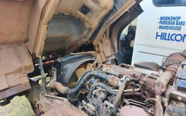 ISUZU  FVZ34 U