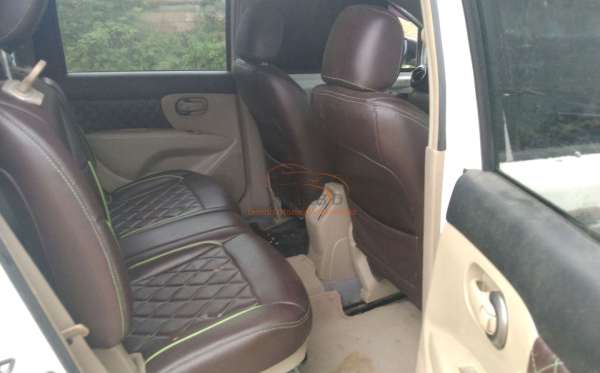 NISSAN GRAND LIVINA SV 1.5