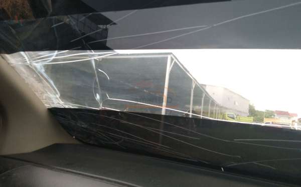 NISSAN GRAND LIVINA SV 1.5