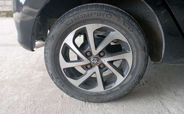 TOYOTA AGYA 1.0 G