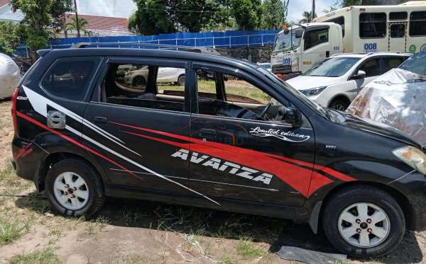 TOYOTA AVANZA