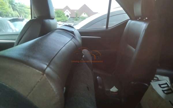 TOYOTA FORTUNER 2.7 SRZ