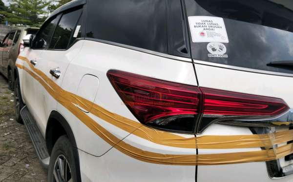 TOYOTA FORTUNER 2.7 SRZ