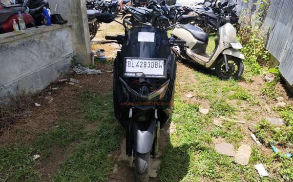 YAMAHA  NMAX