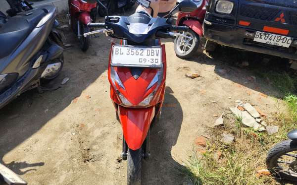 HONDA  BEAT