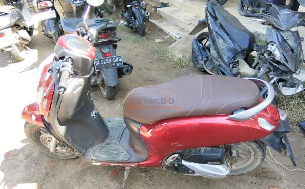 HONDA SCOOPY PRESTIGE