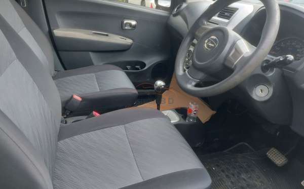 DAIHATSU AYLA 1.0 X