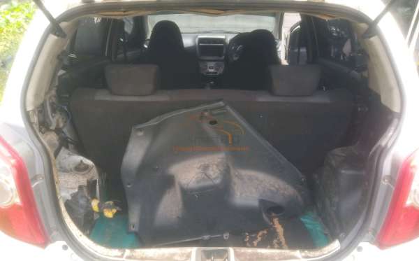 DAIHATSU AYLA