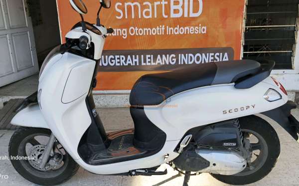 HONDA  SCOOPY PRESTIGE