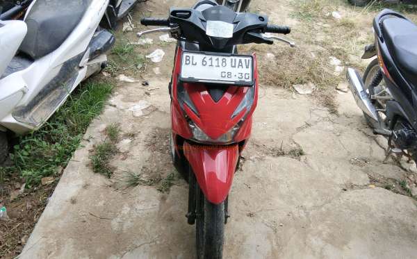 HONDA  BEAT