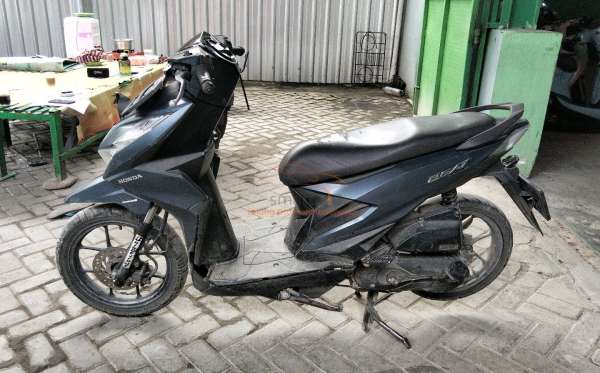 HONDA  BEAT SPORTY