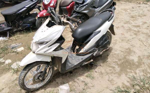 HONDA BEAT STREET ESP