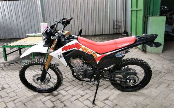 HONDA CRF 150 L