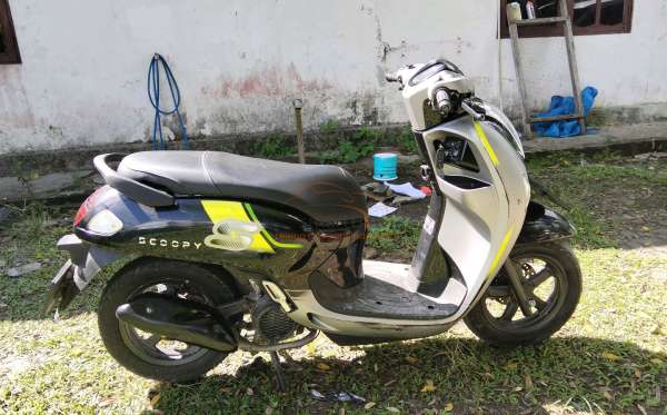 HONDA  SCOOPY