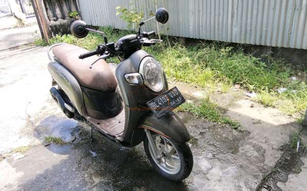 HONDA  SCOOPY