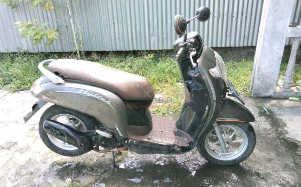 HONDA  SCOOPY