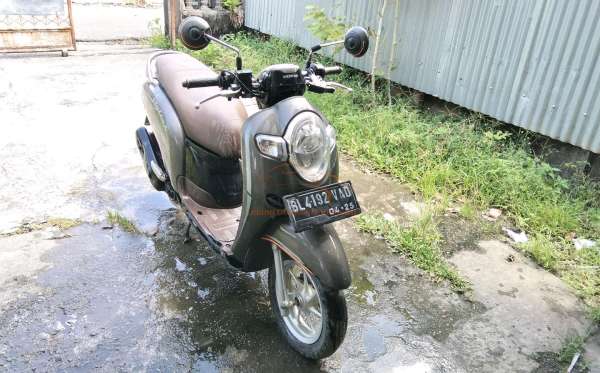HONDA  SCOOPY