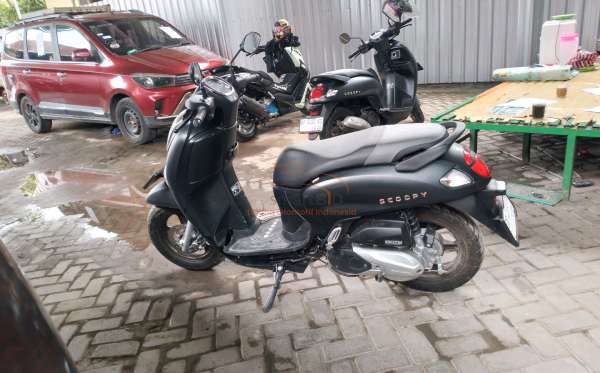HONDA SCOOPY PRESTIGE