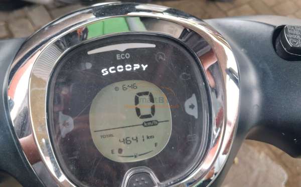 HONDA SCOOPY PRESTIGE