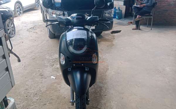 HONDA  SCOOPY