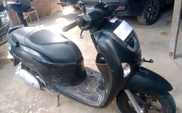 HONDA  SCOOPY