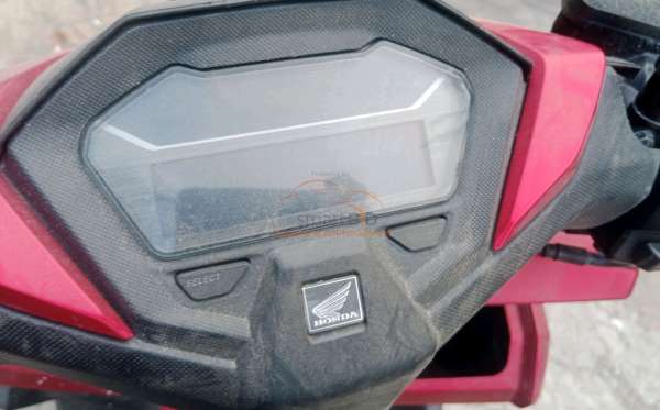 HONDA  VARIO 160