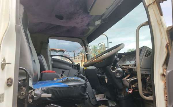 ISUZU  FVZ34 U